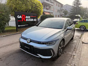 VW Golf GTE 1.5 TSI eHybrid 272 PS *** TOPAUSSTATTUNG MIT 5 JAHRE VW WERKSGARANTIE ***