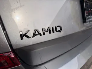 SKODA Kamiq 1.5 TSI MONTE CARLO *** ANHÄNGERKUPPLUNG & PANORAMDACH ***