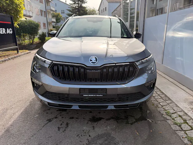 SKODA Kamiq 1.5 TSI MONTE CARLO *** ANHÄNGERKUPPLUNG & PANORAMDACH ***