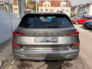 SKODA Kamiq 1.5 TSI MONTE CARLO *** ANHÄNGERKUPPLUNG & PANORAMDACH ***
