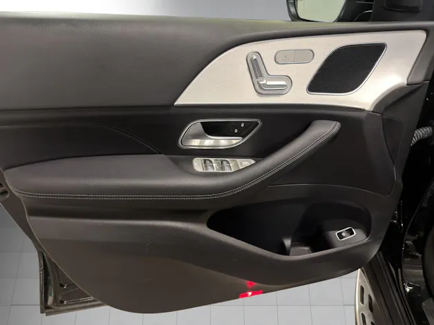 MERCEDES-BENZ GLE 300 d 4Matic 9G-Tronic