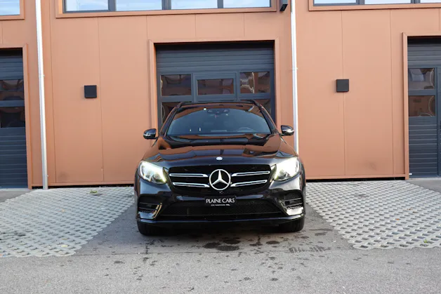 MERCEDES-BENZ GLC 250 AMG Line 4Matic "* CH Auto * Toit Ouvrant * Sièges Electriques+Chauffant * GPS * Lumière Ambiance * Volant chauffant *"