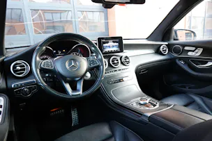 MERCEDES-BENZ GLC 250 AMG Line 4Matic "* CH Auto * Toit Ouvrant * Sièges Electriques+Chauffant * GPS * Lumière Ambiance * Volant chauffant *"