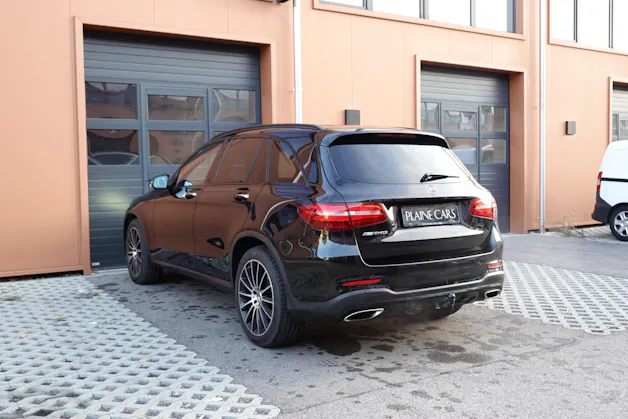 MERCEDES-BENZ GLC 250 AMG Line 4Matic "* CH Auto * Toit Ouvrant * Sièges Electriques+Chauffant * GPS * Lumière Ambiance * Volant chauffant *"