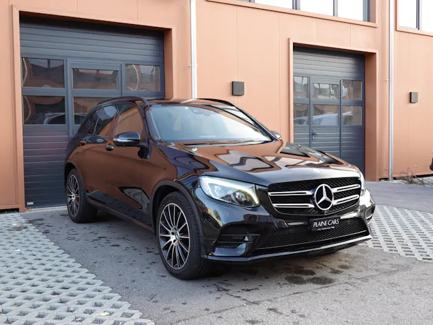 MERCEDES-BENZ GLC 250 AMG Line 4Matic "* CH Auto * Toit Ouvrant * Sièges Electriques+Chauffant * GPS * Lumière Ambiance * Volant chauffant *"