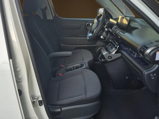 HYUNDAI Inster 49 kWh Electric Vertex Sunroof