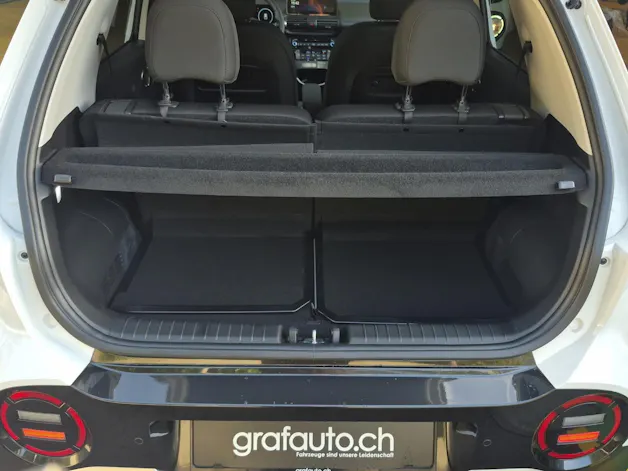 HYUNDAI Inster 49 kWh Electric Vertex Sunroof