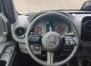 MERCEDES-BENZ Sprinter 319 CDI Standard 9G-TRONIC 4x4