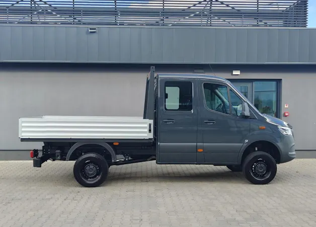MERCEDES-BENZ Sprinter 319 CDI Standard 9G-TRONIC 4x4
