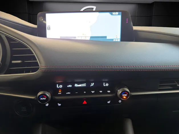 MAZDA 3 Hatchback SKYACTIV-G M Hybrid 140 Homura Automat