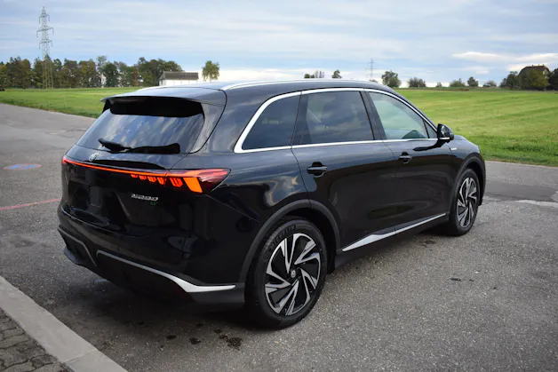 MG S6 EV 77kWh Luxury AWD