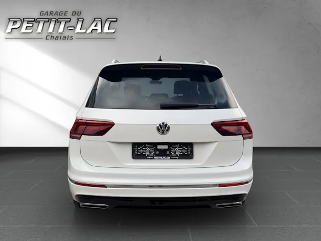 VW Tiguan 2.0TSI R-LINE 4Motion DSG