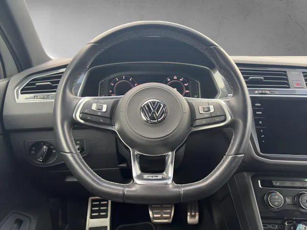 VW Tiguan 2.0TSI R-LINE 4Motion DSG