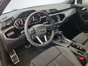 AUDI Q3 2.0 40 TFSI S line quattro S-Tronic