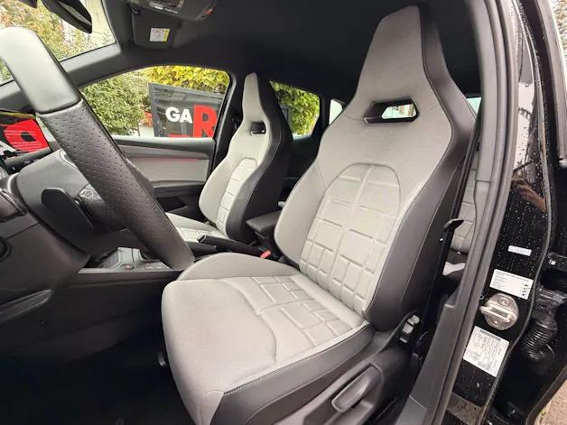 SEAT Arona 1.5 TSI 150 PS FR BLACK EDITION !! *** TOP AUSSTATTUNG ***