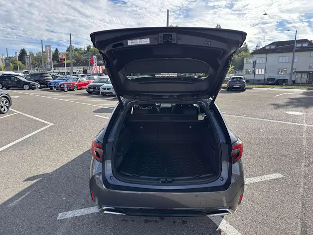 Toyota Corolla Touring Sports 2.0 HSD Teamplayer e-CVT Automat
