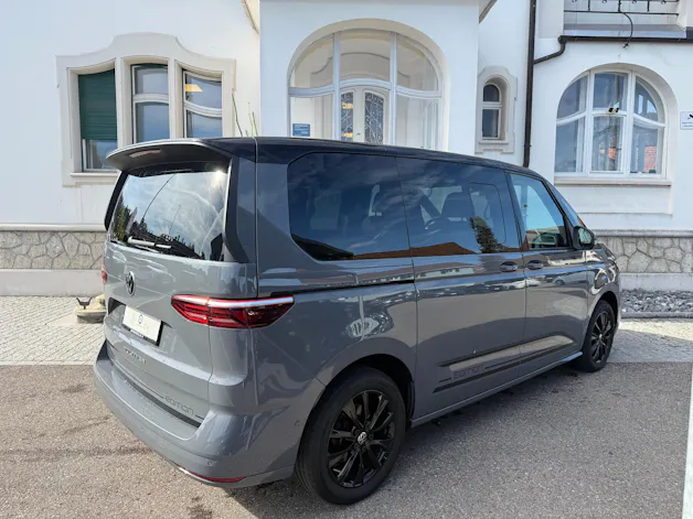 VW Multivan kurz 2.0 TDI Life Edition DSG