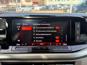 VW Multivan kurz 2.0 TDI Life Edition DSG