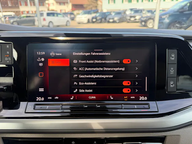 VW Multivan kurz 2.0 TDI Life Edition DSG