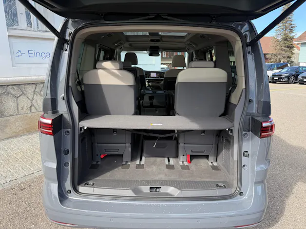 VW Multivan kurz 2.0 TDI Life Edition DSG