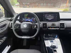 Suzuki e-Vitara 61kWh Piz Sulai 4x4