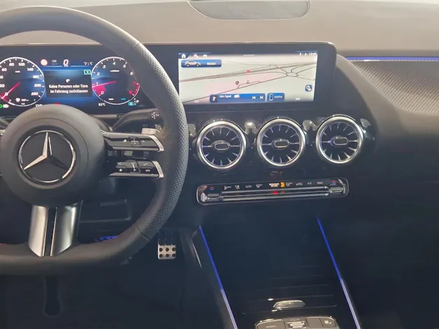 MERCEDES-BENZ GLA 220 4Matic 8G-DCT