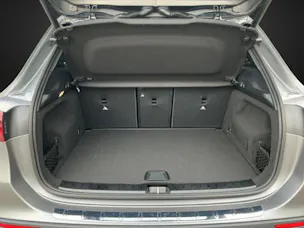 MERCEDES-BENZ GLA 200 Night Star 7G-D