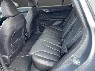 MG HS 1.5 Hybrid Luxury