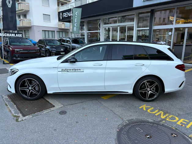 MERCEDES-BENZ C 250 BlueTEC AMG Line 4M