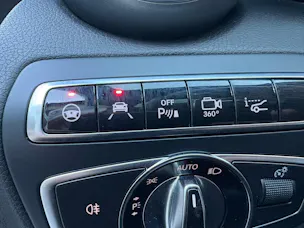 MERCEDES-BENZ C 250 BlueTEC AMG Line 4M
