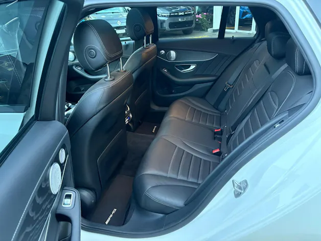 MERCEDES-BENZ C 250 BlueTEC AMG Line 4M