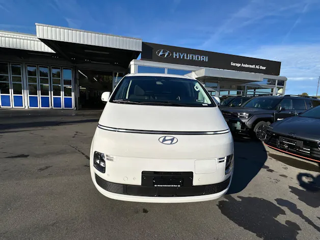 HYUNDAI Staria Cargo EV 84 kWh Amplia