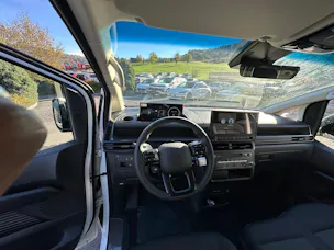 HYUNDAI Staria Cargo EV 84 kWh Amplia