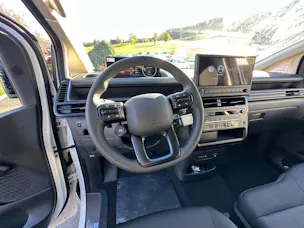 HYUNDAI Staria Cargo EV 84 kWh Amplia