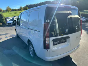 HYUNDAI Staria Cargo EV 84 kWh Amplia