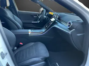 MERCEDES-BENZ C 220 d T 4 M Swiss Star