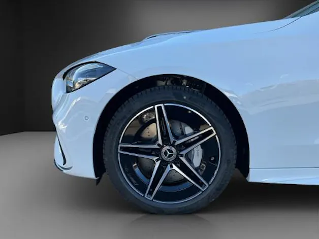 MERCEDES-BENZ C 220 d T 4 M Swiss Star
