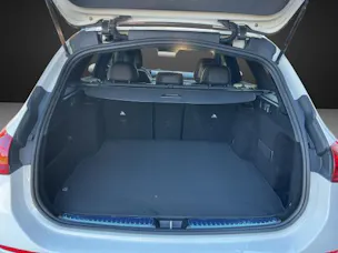 MERCEDES-BENZ C 220 d T 4 M Swiss Star