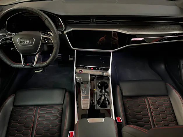 AUDI RS6 Avant 4.0 TFSI V8 quattro