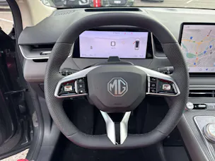 MG S6 EV 77kWh Luxury AWD 361PS