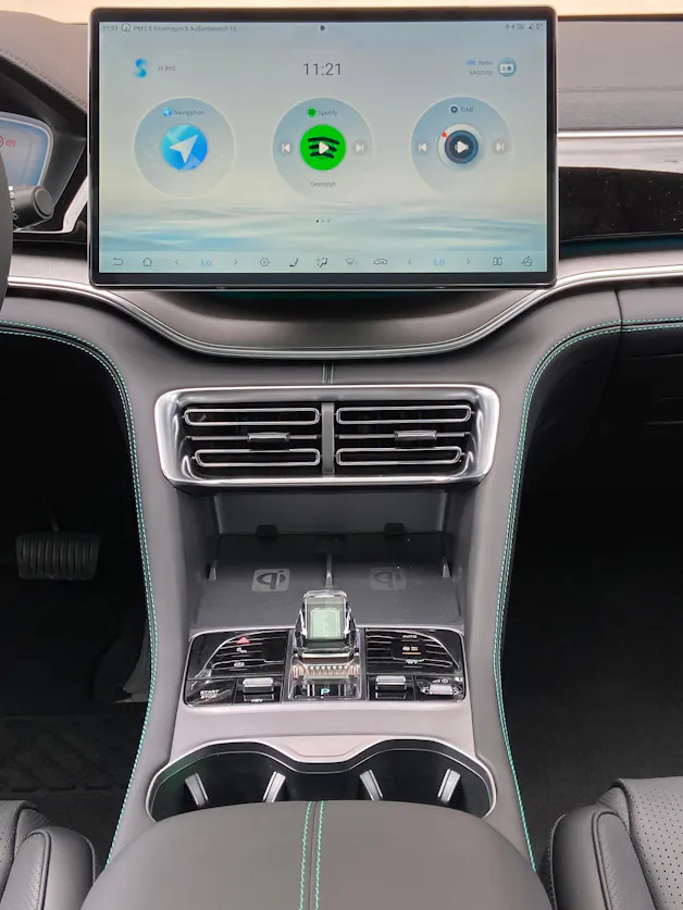 BYD Seal U DM-i Design AWD