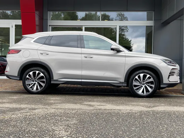 BYD Seal U DM-i Design AWD