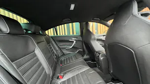 OPEL INSIGNIA 2.8 TURBO OPC 4WD AUTOMATIC l 325 PS