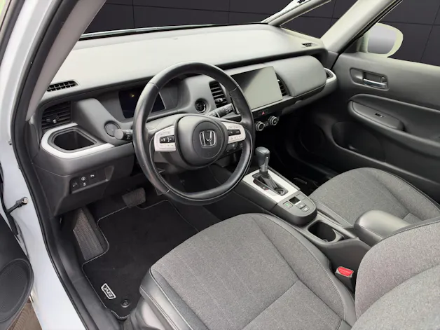 HONDA Jazz 1.5i-MMD Executive E-CVT