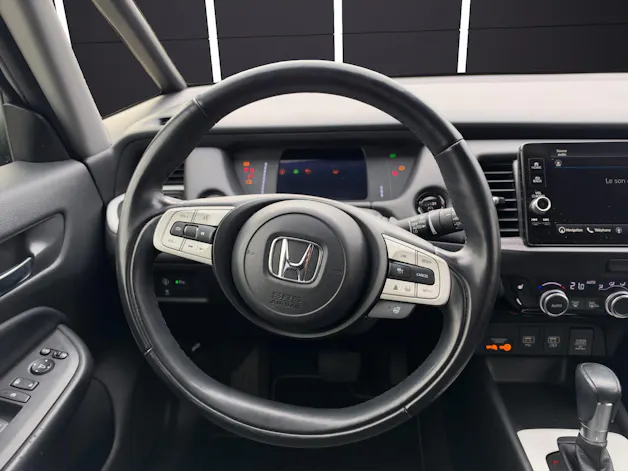 HONDA Jazz 1.5i-MMD Executive E-CVT
