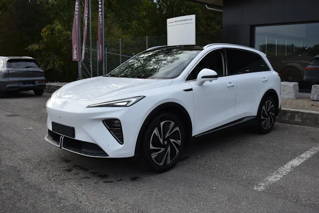 MG S6 EV 77kWh Luxury AWD