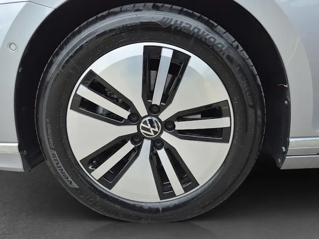 VW Passat Variant 1.4 TSI GTE Hybrid DSG