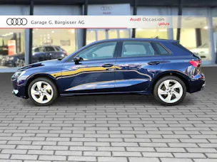 AUDI A3 Sportback 35 TFSI advanced Attractione S-tronic Navarrablau Metallic