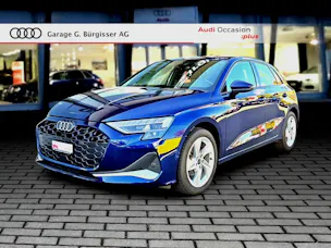 AUDI A3 Sportback 35 TFSI advanced Attractione S-tronic Navarrablau Metallic
