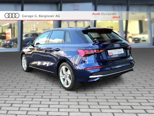 AUDI A3 Sportback 35 TFSI advanced Attractione S-tronic Navarrablau Metallic